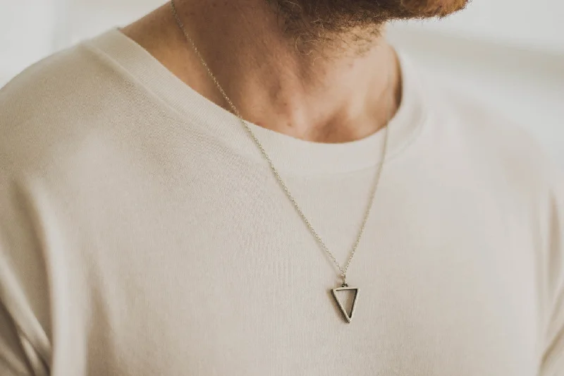 adjustable nickel choker necklace-Silver triangle necklace for men, stainless steel chain necklace