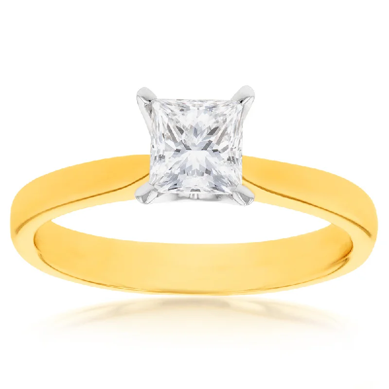 engraved trust ring-18ct Yellow Gold Solitaire Ring With 1 Carat Certified Diamond