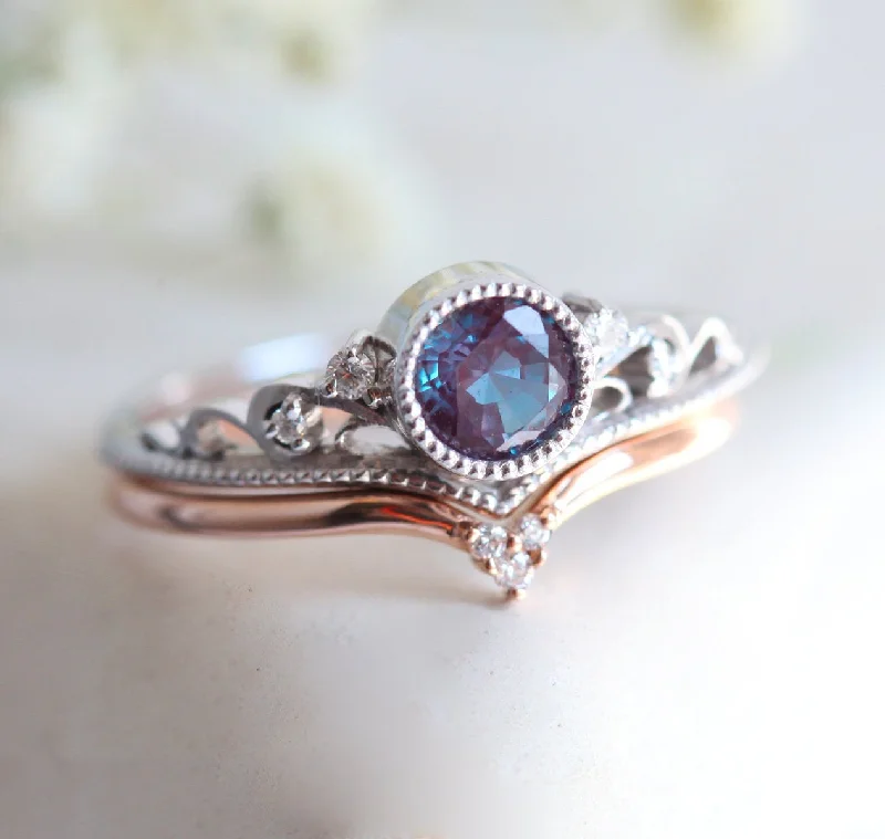 vintage-inspired agate ring-Erica Alexandrite & Diamond Ring Set