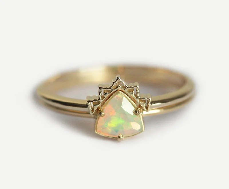 gothic-inspired talon ring-Bernice Trillion Opal Ring Set