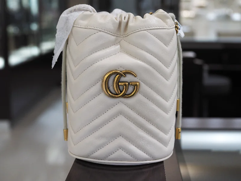 engraved vow ring-Small Gucci White Leather Bucket Bag