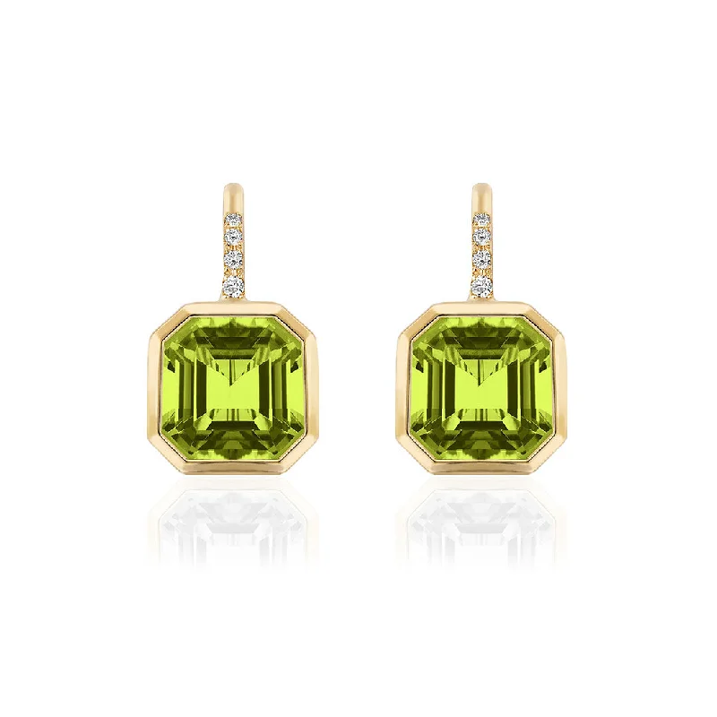 minimalist talon earrings-Goshwara Asscher Cut Peridot & Diamond 18K Yellow Gold Earrings