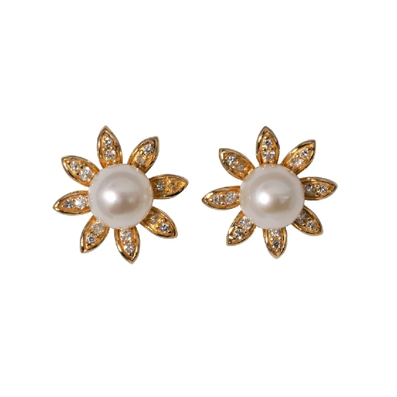 art deco kyanite earrings-Pearl & Diamond 14K Yellow Gold Flower Stud Earrings