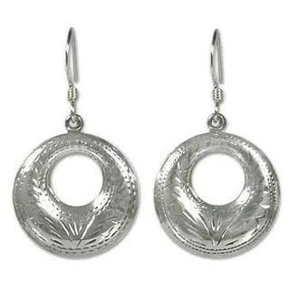 nature-themed moss earrings-Sterling Silver 'Summer Breeze' Dangle Earrings